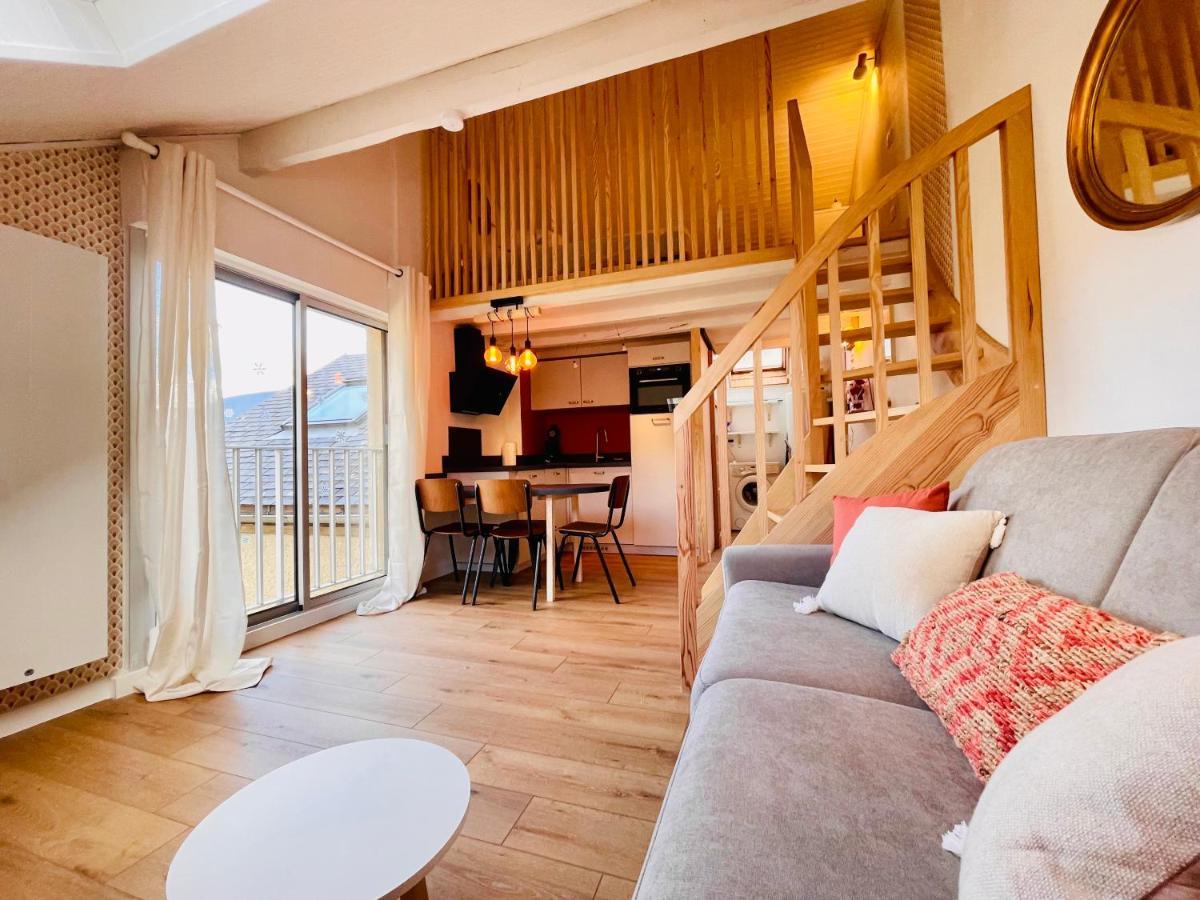 Charmant Appartement Idealement Situe Сен-Лари-Сулан Екстериор снимка