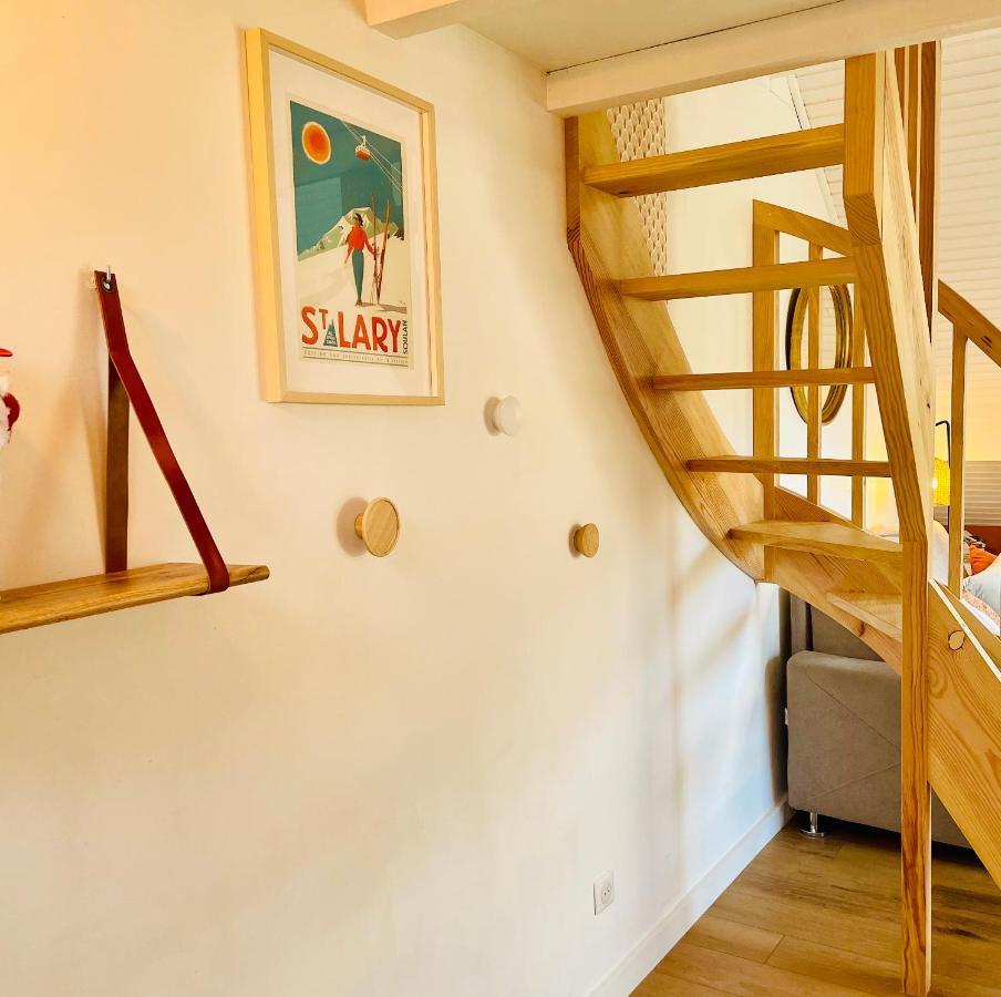 Charmant Appartement Idealement Situe Сен-Лари-Сулан Екстериор снимка